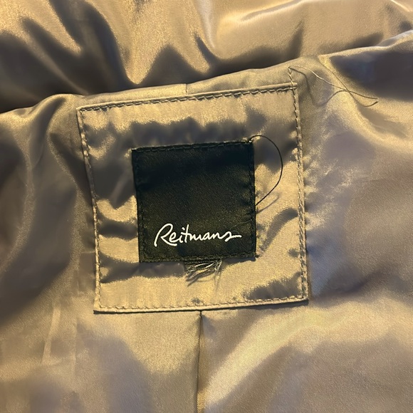 Reitman, ladies puffer, hooded coat, size XL, Grey, 2 Zippered closures. - Picture 11 of 11